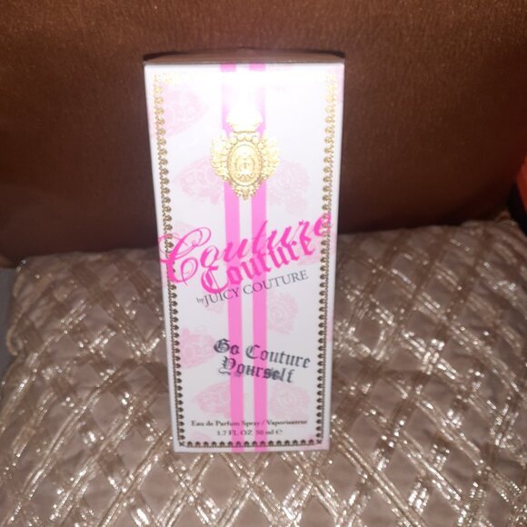 JUICY COUTURE WOMEN'S SPRAY 50 ML/1.7 FL.OZ. NWOT (NEW. SEALED) - Picture 2 of 4